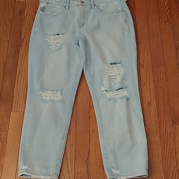 RSQ Soho Boyfriend Distressed lightwash Jeans 13 - Picture 1 of 10